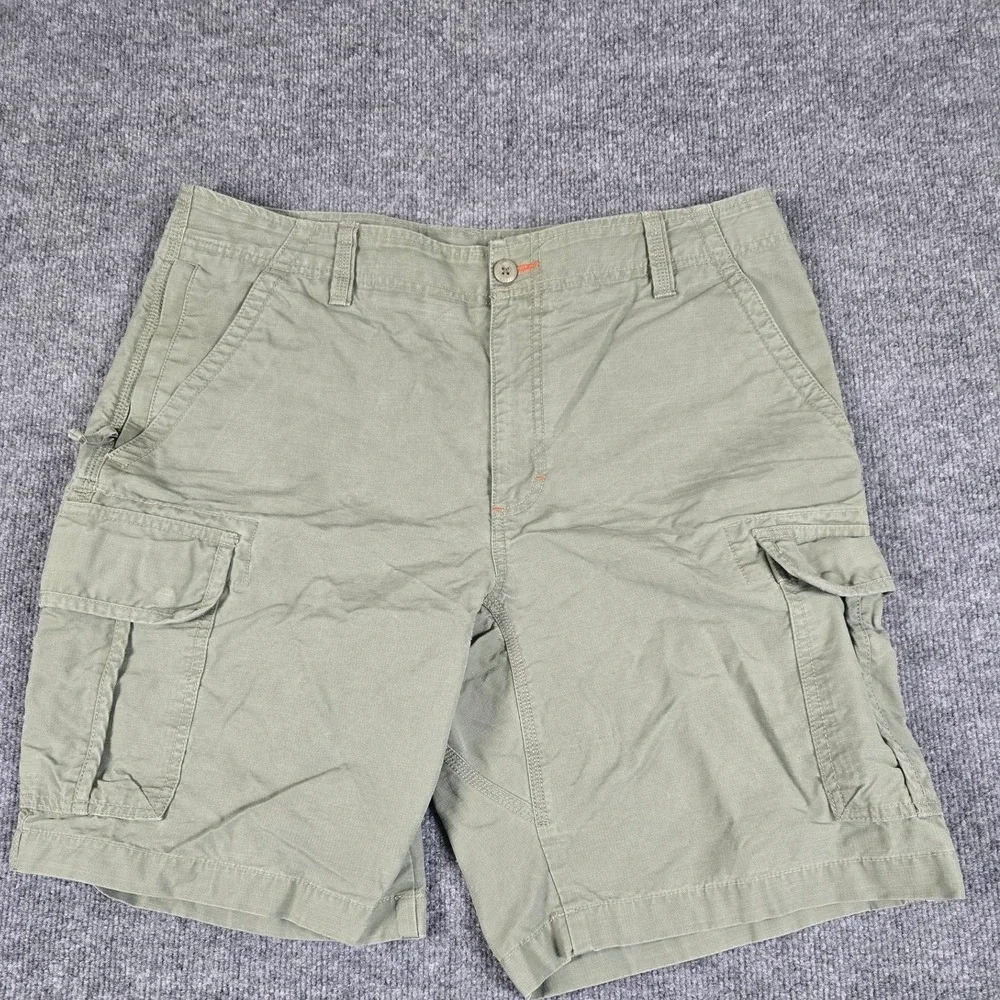L.L. Bean Mens Natural‎ Fit Cargo Shorts  Olive green Size 35W